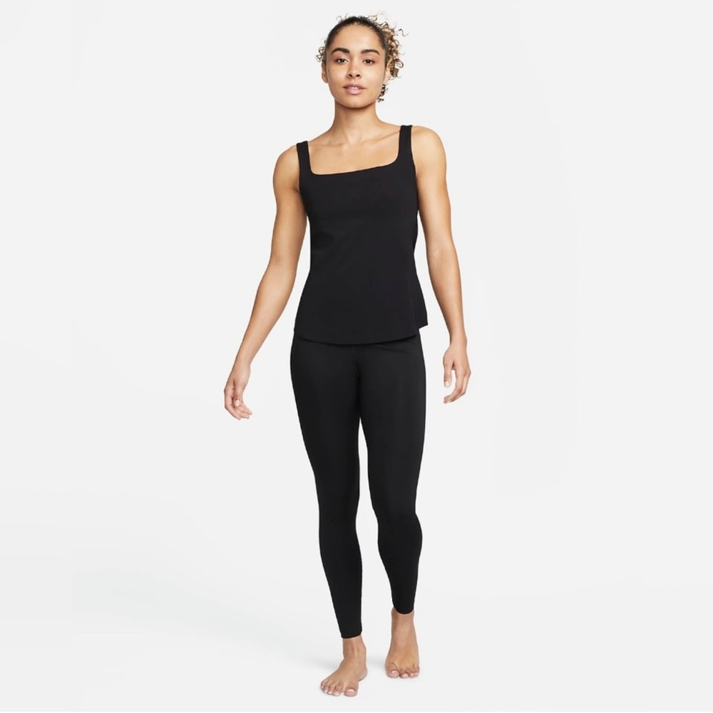 Nike Yoga Dri-FIT LuxeWomen's Tank-  Brand New With Tags
